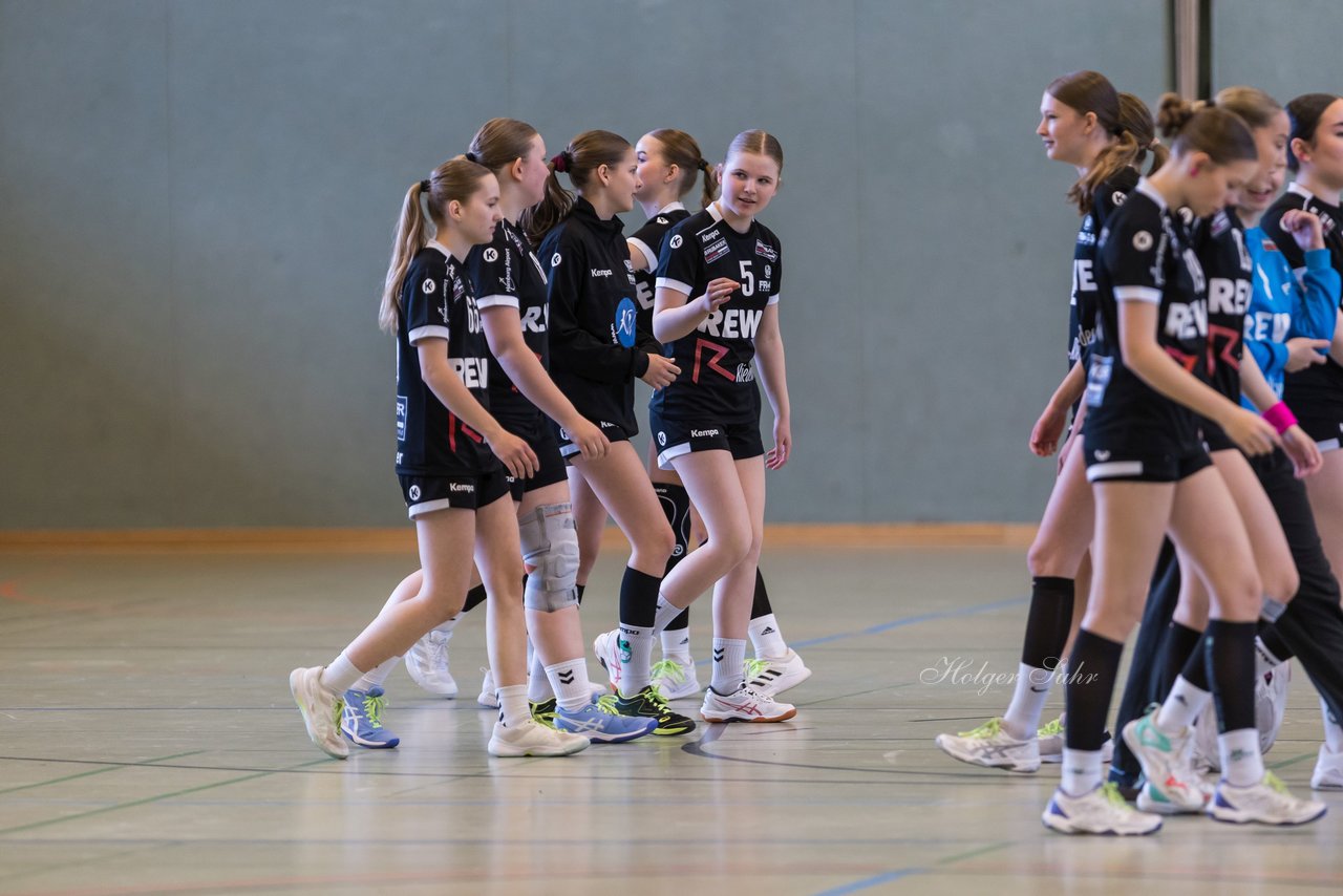 Bild 130 - wBJ SV Henstedt Ulzburg - Bramstedter TS : Ergebnis: 27:15